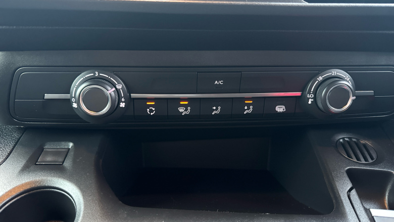 Peugeot Partner E-Standard 800 100kW 50kWh Professional Premium + Van Auto